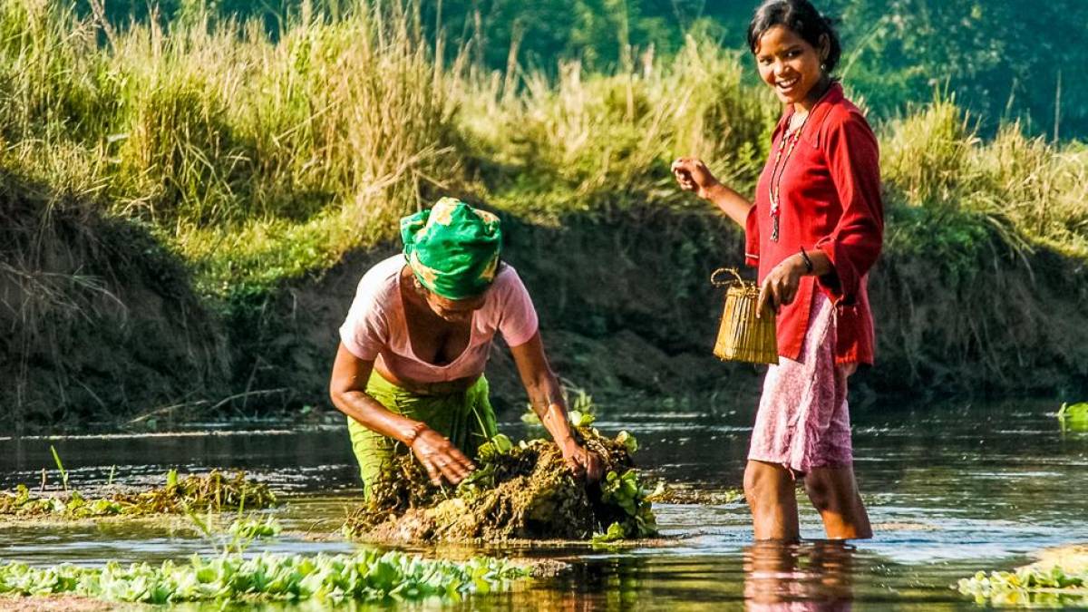 Frauen am Fluss | © Sabine vom Bovert / Chamäleon Frauen am Fluss | © Sabine vom Bovert / Chamäleon