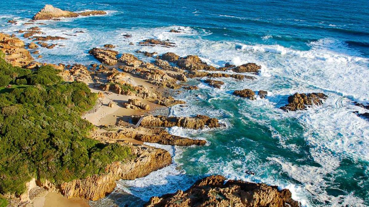 Küste in Knysna | © Sandra Jacobs, Sunway Safaris / Chamäleon Küste in Knysna | © Sandra Jacobs, Sunway Safaris / Chamäleon