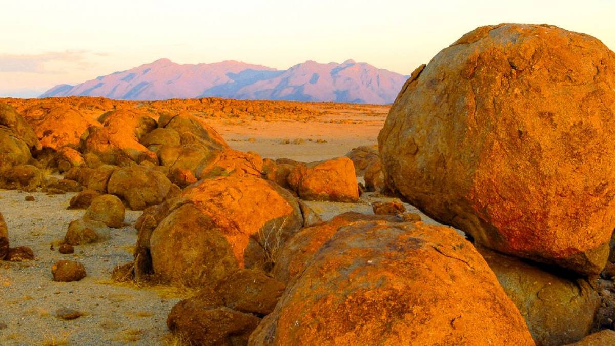 Felskugeln im Damaraland | © Peter Pack, Pack Safari / Chamäleon Felskugeln im Damaraland | © Peter Pack, Pack Safari / Chamäleon