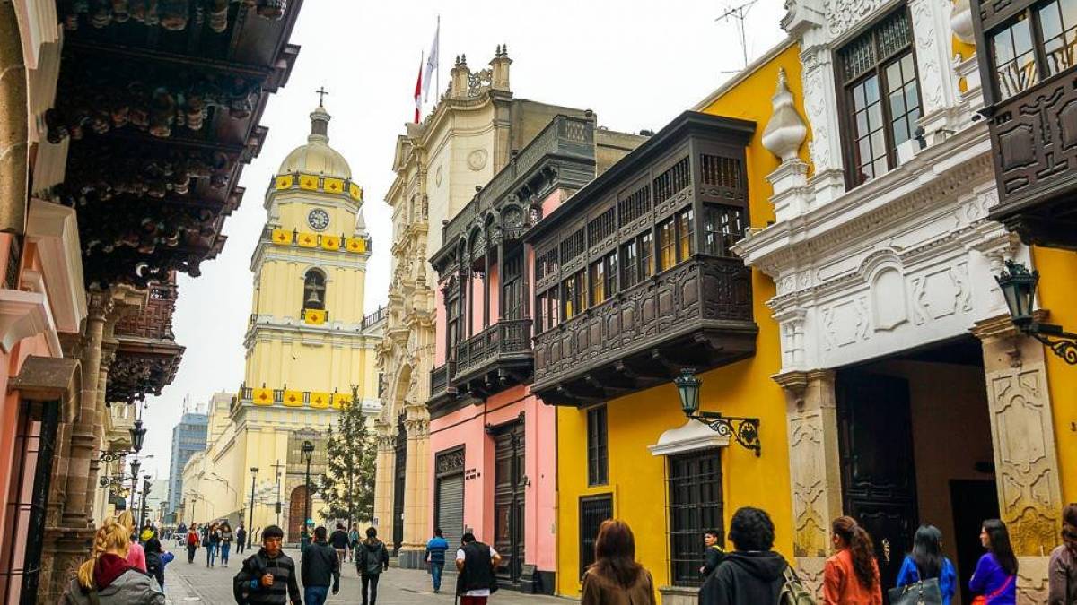 Stadtbesichtigung Lima | © Luisa Mentz / Chamäleon Stadtbesichtigung Lima | © Luisa Mentz / Chamäleon