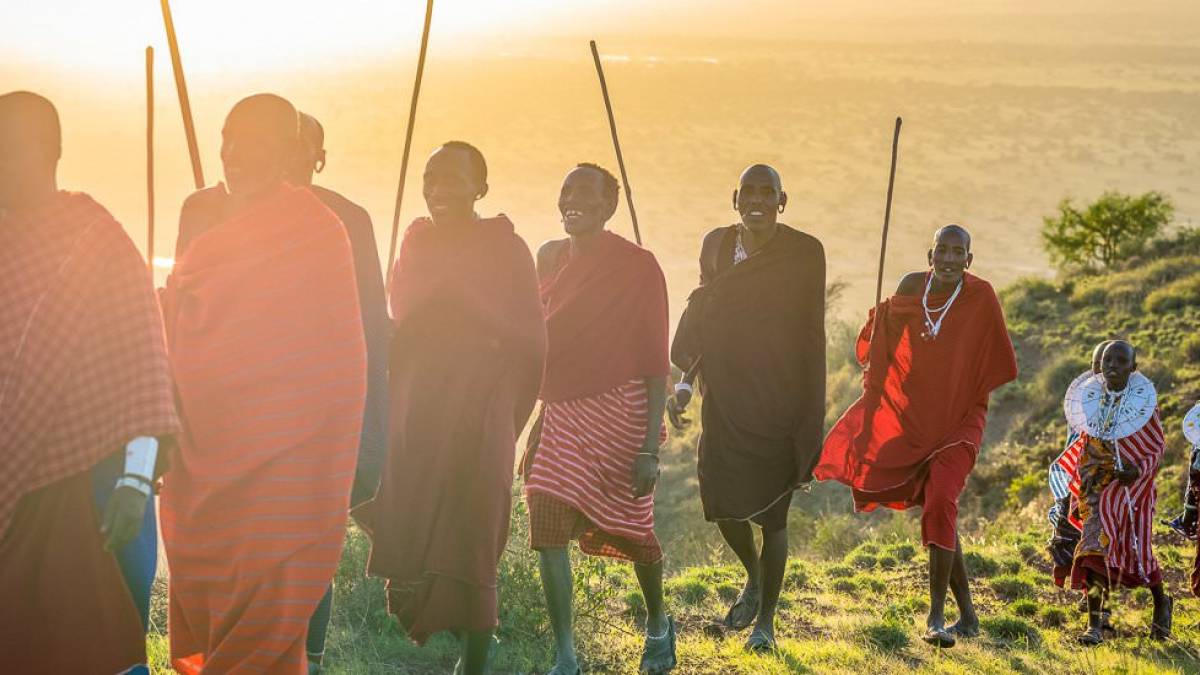 Massai auf Wanderung | © Hatari Lodge / Chamäleon Massai auf Wanderung | © Hatari Lodge / Chamäleon