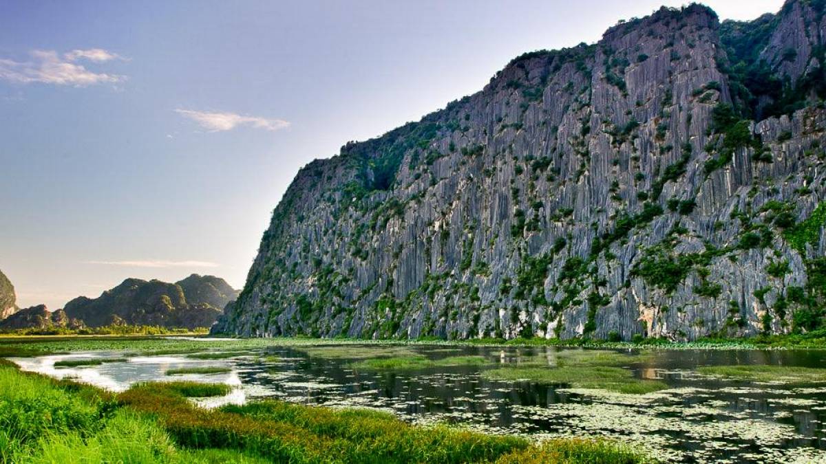 Van Long Naturreservat | © Wing Chan, Emeralda Resort Ninh Binh / Chamäleon Van Long Naturreservat | © Wing Chan, Emeralda Resort Ninh Binh / Chamäleon